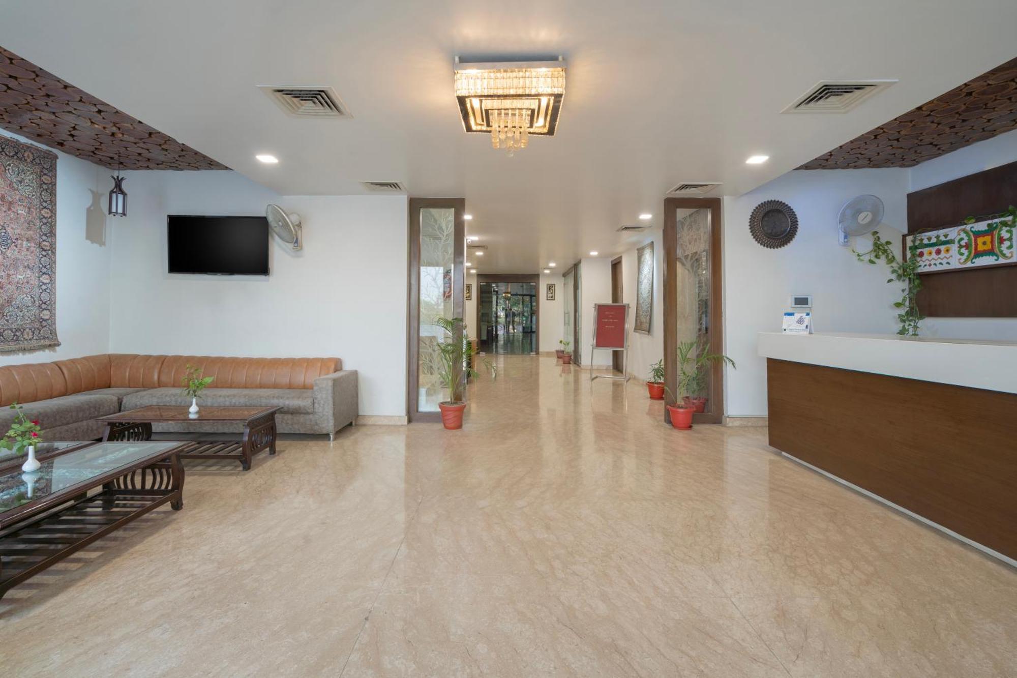 Spree Hotel Agra - Walking Distance To Tajmahal 외부 사진