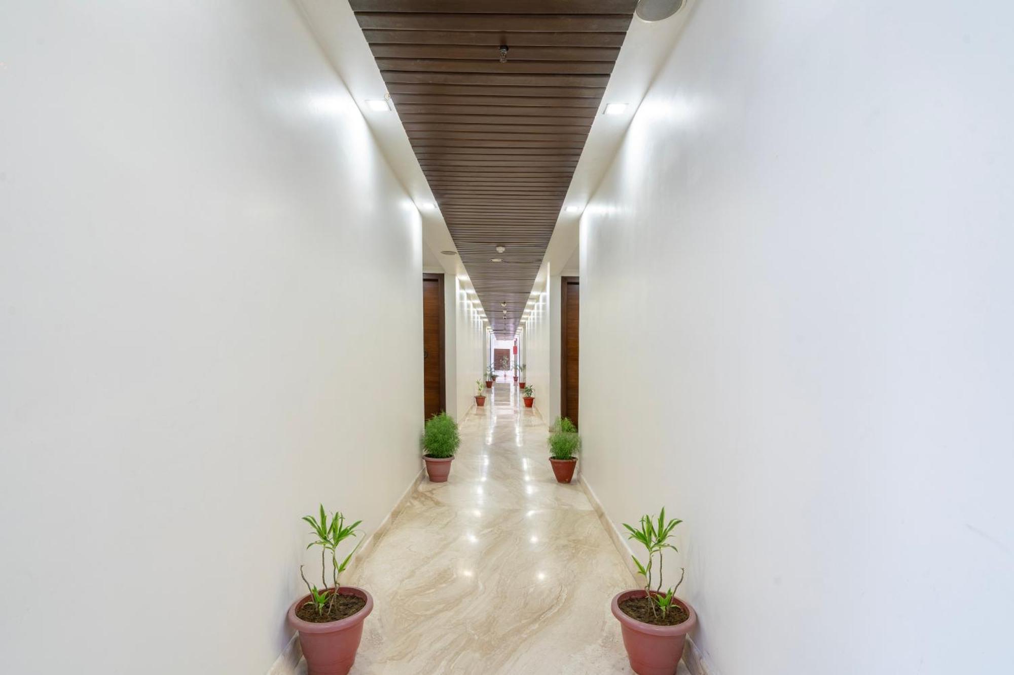 Spree Hotel Agra - Walking Distance To Tajmahal 외부 사진