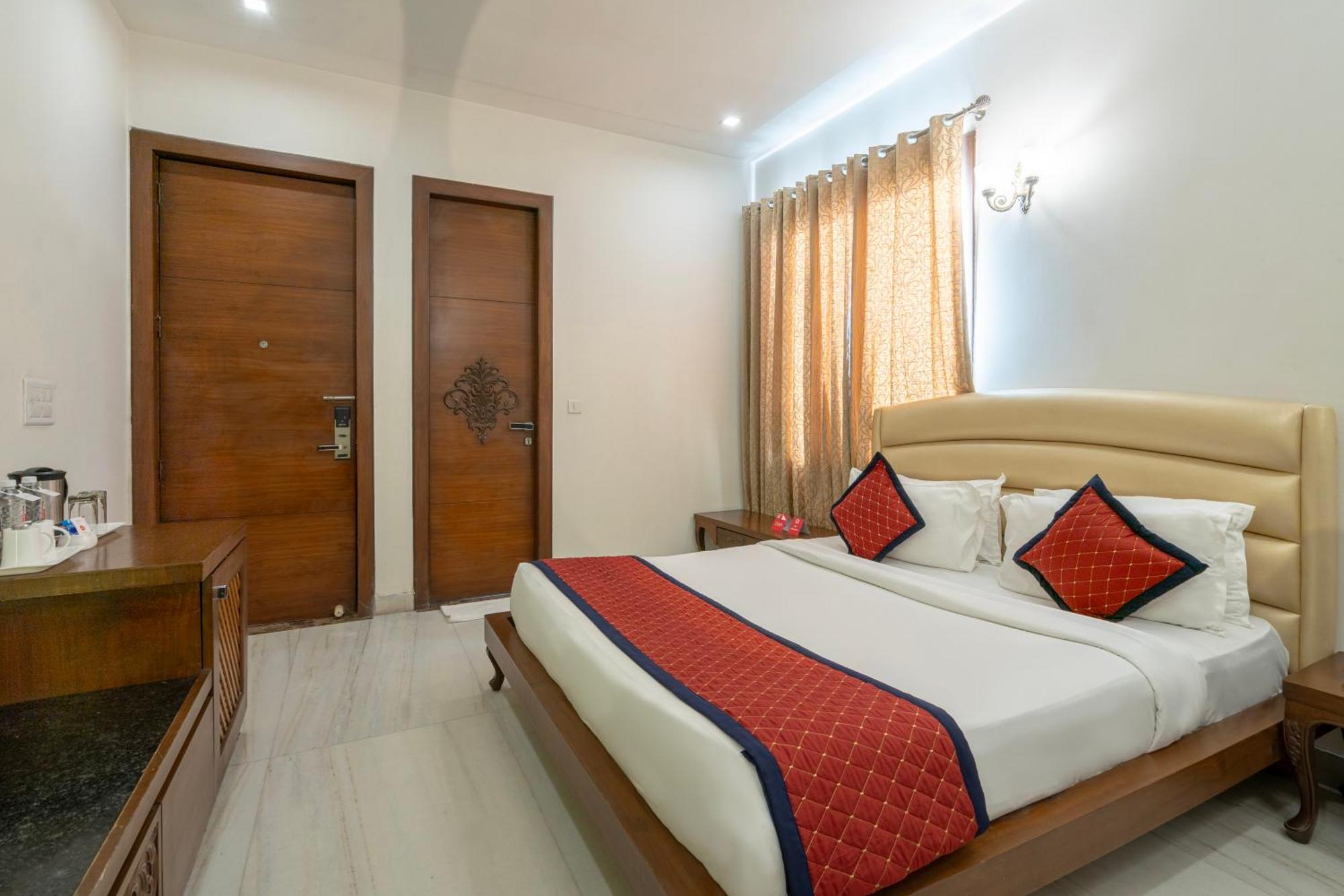Spree Hotel Agra - Walking Distance To Tajmahal 외부 사진