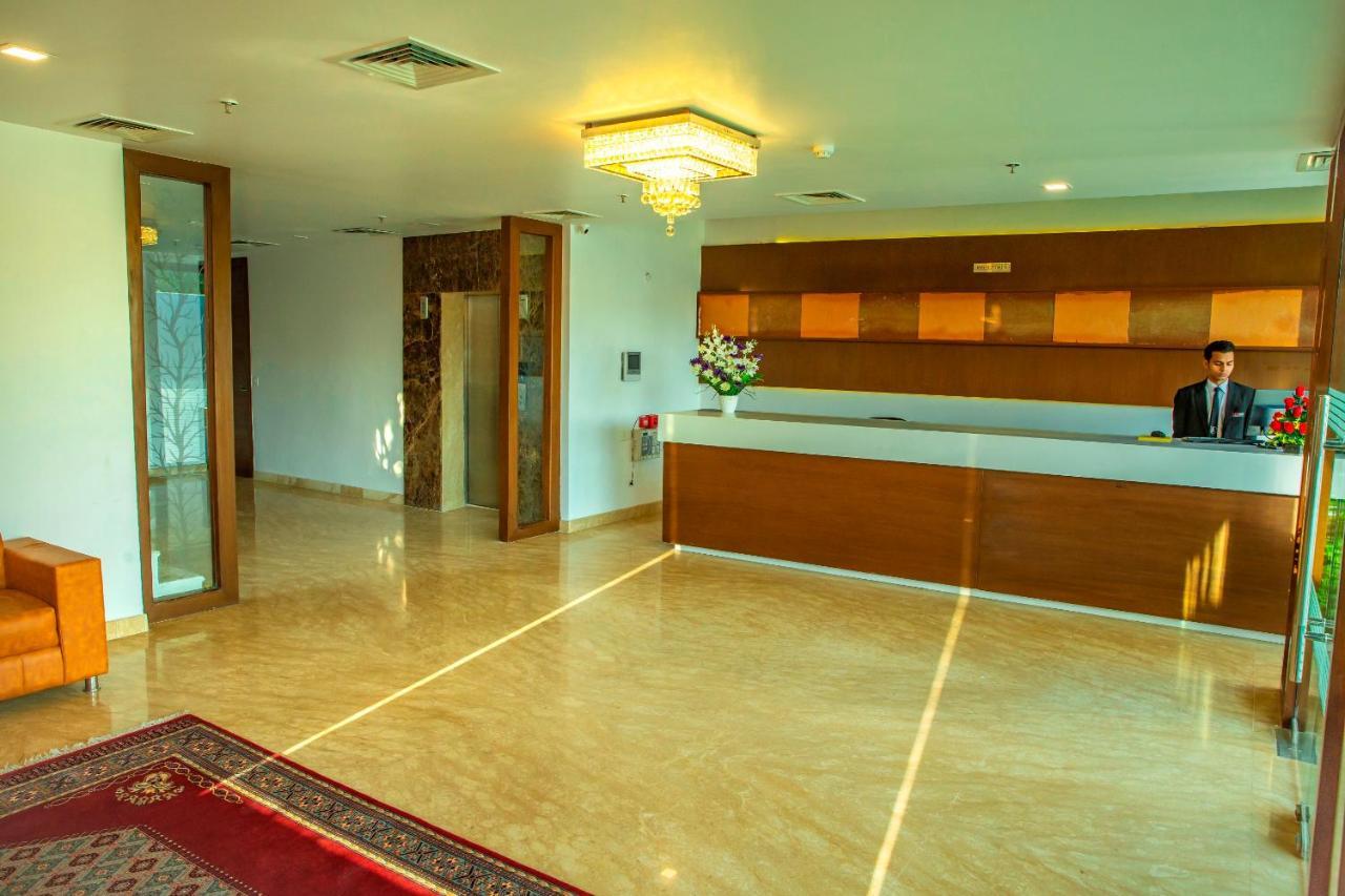 Spree Hotel Agra - Walking Distance To Tajmahal 외부 사진